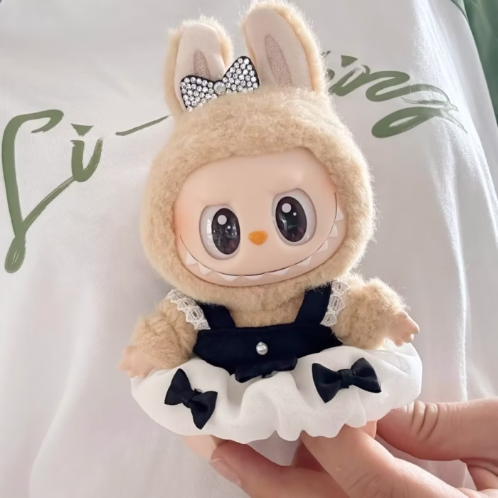 Need a Labubu outfit with serious K-pop vibe? This 17cm party-ready ensemble speaks the language of stylish idols - Image 1