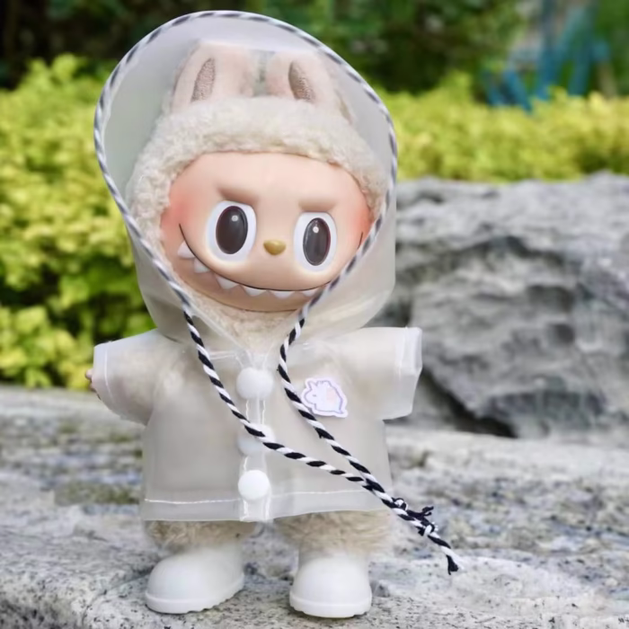 The 15/17cm Labubu V1/2/3 Raincoat Hoodie set is the ultimate snuggle-meets-stylish outfit your tiny besties need! These Labubu-branded raincoat hoodies - Image 5