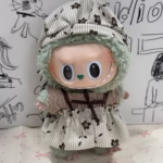 Original Clothing for Labubu Dolls: Handcrafted outfits that cuddle as tenderly as Mom