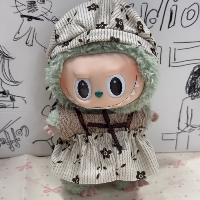 Original Clothing for Labubu Dolls: Handcrafted outfits that cuddle as tenderly as Mom - Image 1