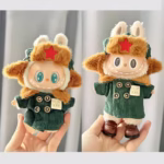 Celebrating legendary style in miniature, this DIY set outfits 17cm Labubu dolls in an army green coat and red star hat inspired by cultural icons