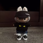 Pants Y II Monster the Idol Ensemble Accessories Tiny 17cm Labubu Gift Set for Sitting Gatherings Style-Forward Boyish Jeans and Tee Set for EF10B Fashion Dolls - Image 4