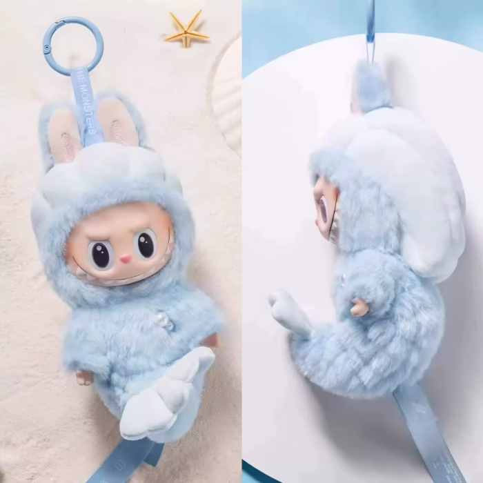 Sweetened by the bubble magic of the carousel, the limited-edition Fish Tail Lion Vinyl Doll is the star of the new LABUBU travel: a little carnival in plush form - Image 3