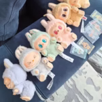 The 20-Pack Vinyl Plush Blind Box Ornament Pendant Gift for LABUBU THE MONSTERS Sitting Party is perfect for anyone who loves Labubu