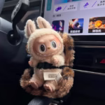 The straps could be clouds, and the kiddiest waddles of adorable Labubu take the front row on their cartoon-mimicked tiny seat - Image 3