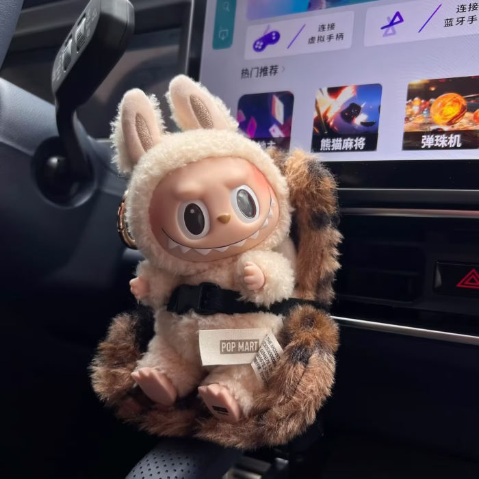 The straps could be clouds, and the kiddiest waddles of adorable Labubu take the front row on their cartoon-mimicked tiny seat - Image 3