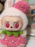 The Clothing Pendant Macaron set is a miniature dream, tailor-made for 17cm Labubu plush sweeties—both version 1 and 2
