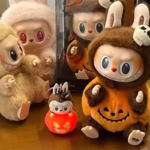 Pop Mart Labubu Vinyl Plush Pumpkin Party Keychain Halloween Special Edition is an adorably lovable treat that mixes eerie enchantment with peppy festive flair in a single pint-sized package - Image 3